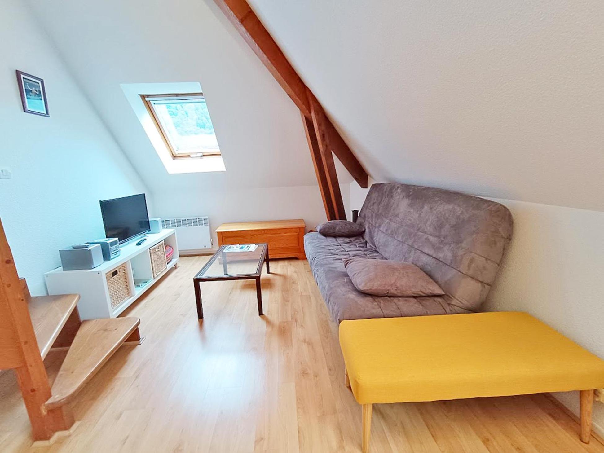 Chez Charlotte, T3 Duplex, Vue Montagne, Parking Gratuit, Ascenseur, 4 Personnes Apartment Bagneres-de-Luchon ภายนอก รูปภาพ