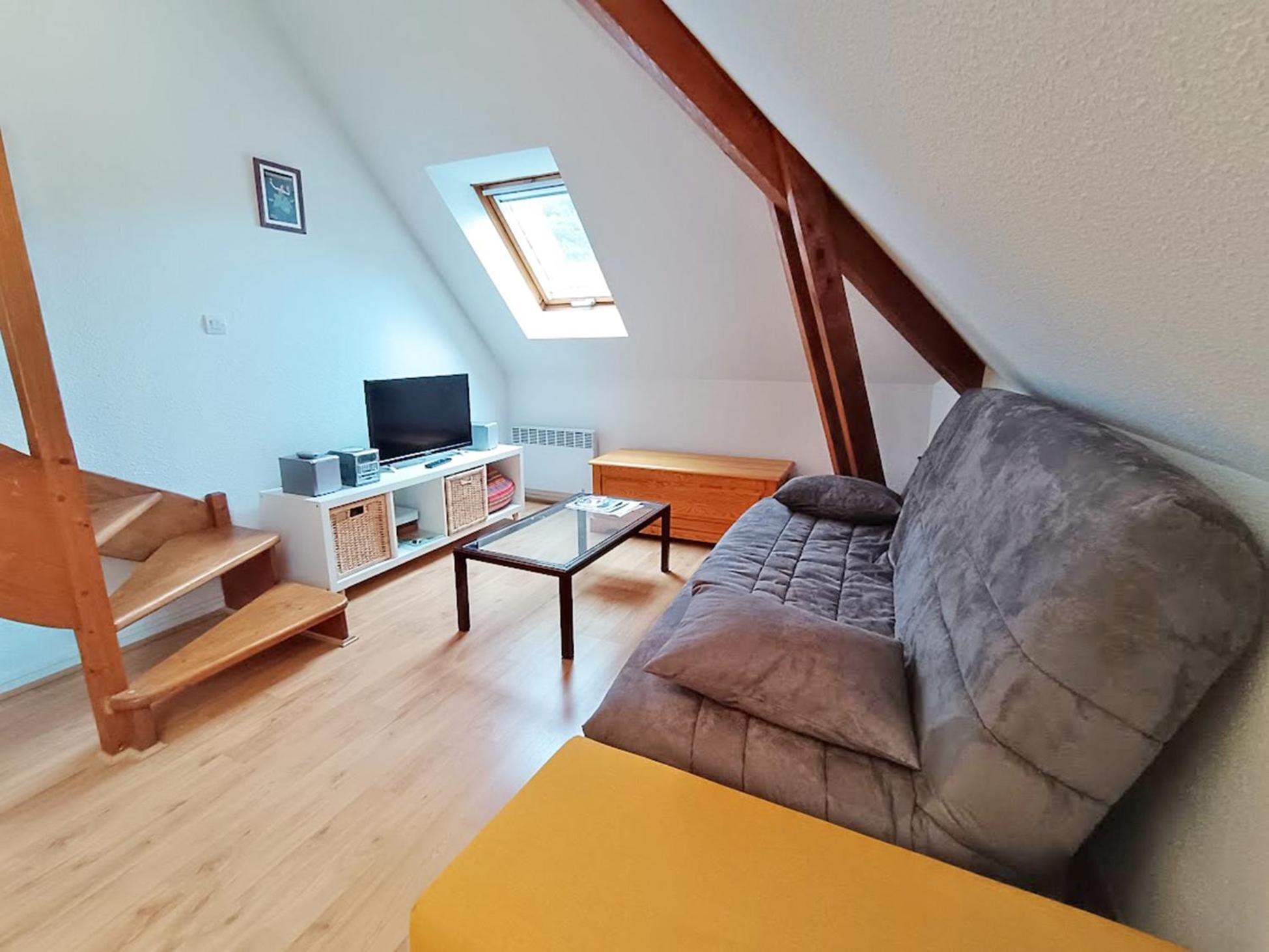 Chez Charlotte, T3 Duplex, Vue Montagne, Parking Gratuit, Ascenseur, 4 Personnes Apartment Bagneres-de-Luchon ภายนอก รูปภาพ